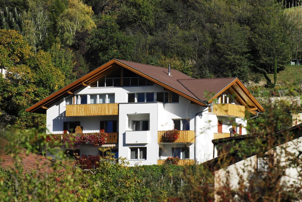 Garni Sonnenloft Acomodação com café da manhã Naturns Exterior foto