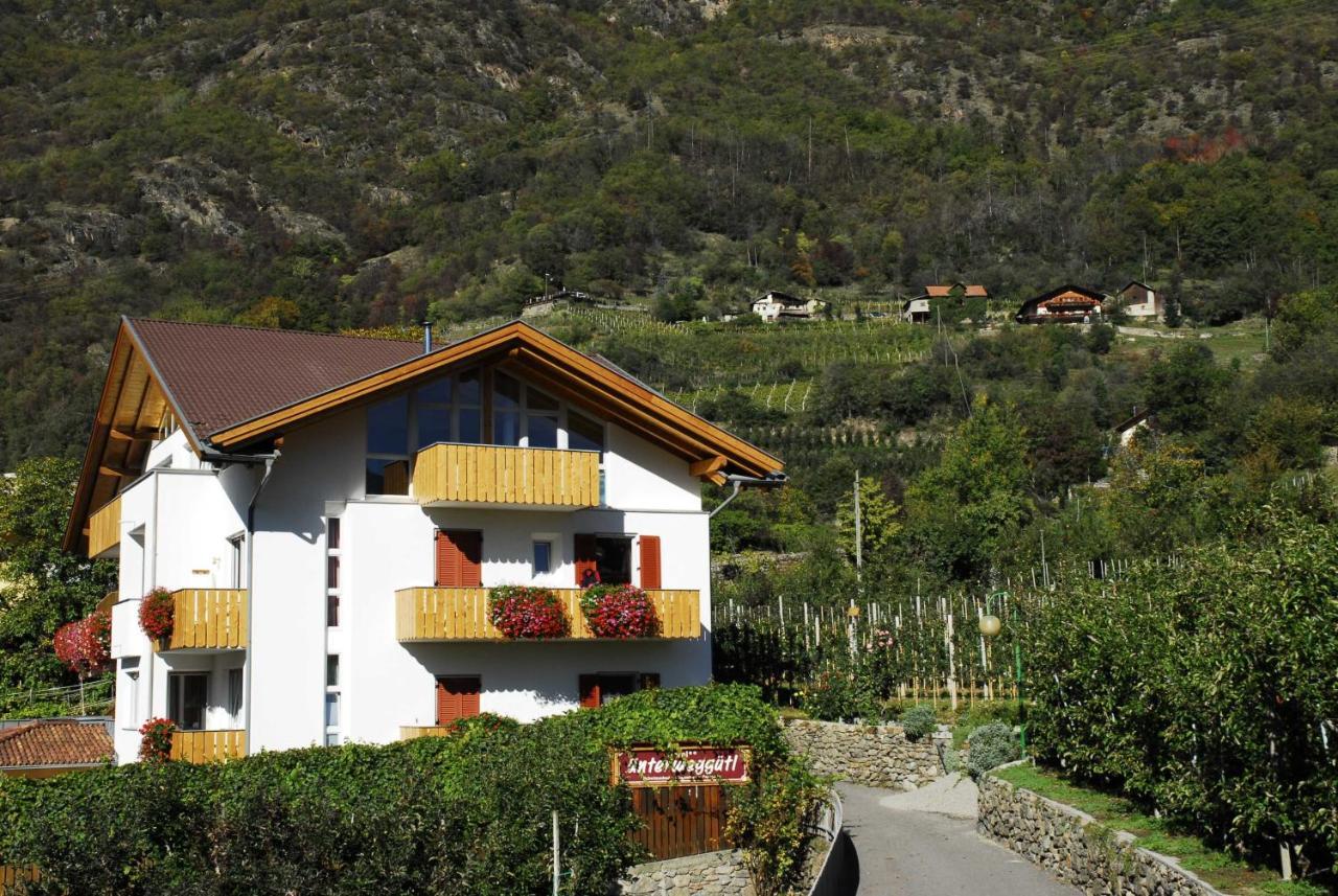 Garni Sonnenloft Acomodação com café da manhã Naturns Exterior foto